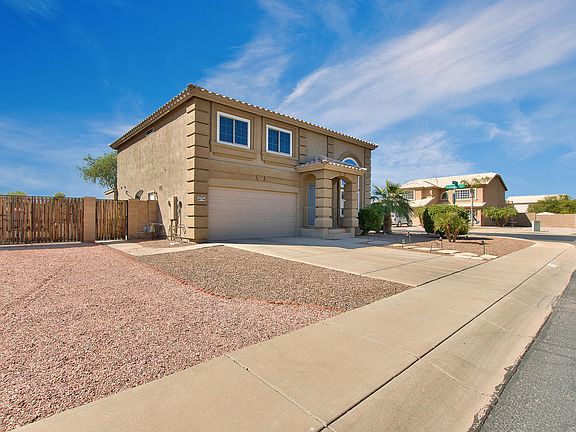 3rd image of 12425 W Berry Ln