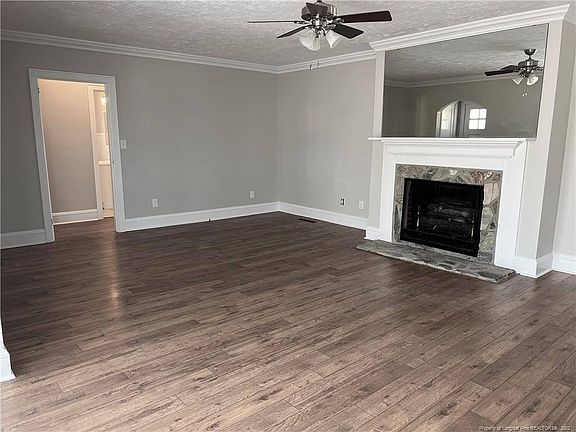 4th image of 303 W Edinborough Ave