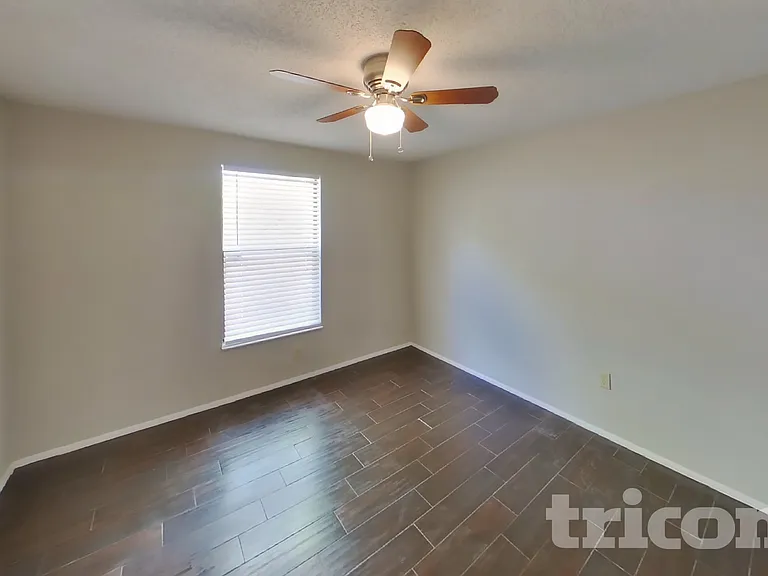 8102 Chickasaw Ln — Photo 13