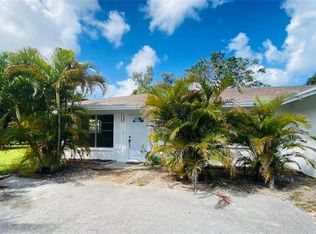 4551 Capri Dr E #A, Naples, FL 34103