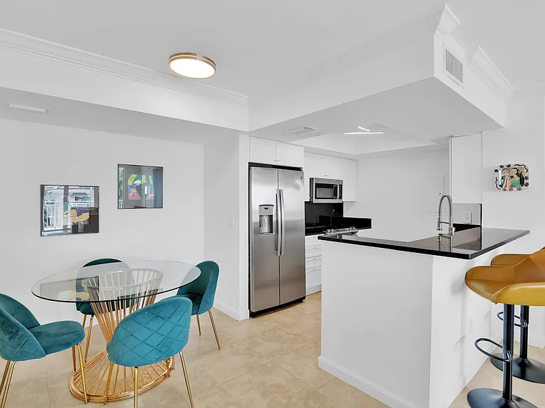 99 SE Mizner Blvd #401 — Photo 12