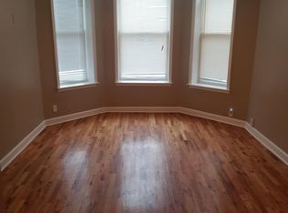 3349 W Crystal St APT 2, Chicago, IL 60651
