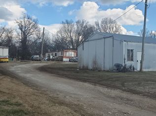 29278 Main St, Seligman, MO 65745