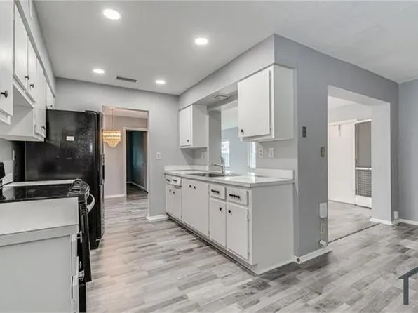 9608 NW 67th St, Fort Lauderdale, FL 33321