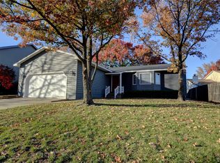 2252 S Franzy Dr, Decatur, IL 62521