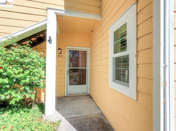 315 Dursey Dr, Pinole, CA 94564