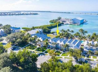 5091 Sunset Village Dr, Duck Key, FL 33050