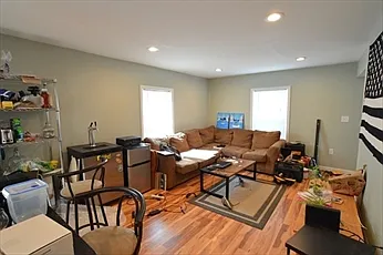 2 bed, 800 sqft, $2,500 — Photo 3