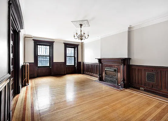 Rented by Warburg | media 17