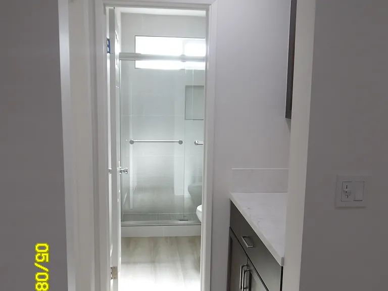6574 Fountain Ave #12 — Photo 13