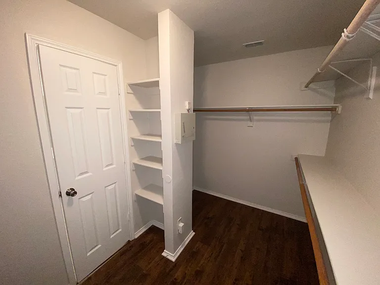 2918 Hilton Head Dr — Photo 13