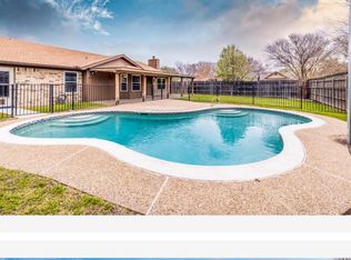 6560 Highview Ter, Watauga, TX 76148