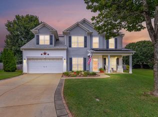 916 Saint Debbinshire Ct, Duncan, SC 29334