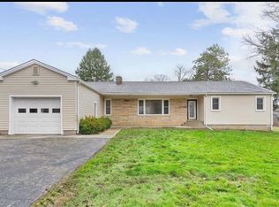 555 Mercer New Wilmington Rd, Mercer, PA 16137