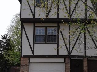 3921 Country Club Dr, Imperial, MO 63052