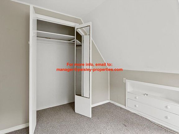 4th image of 17 Country Club Rd Unit B