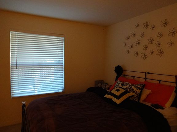 3rd image of 1948 Railroad Ave Unit 108