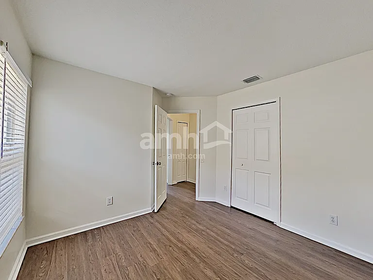 10311 Hunters Haven Blvd — Photo 15