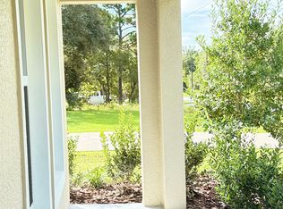 9351 N Pineview Way, Citrus Springs, FL 34434