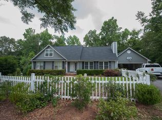 11 E Forest Run Ct, Spartanburg, SC 29301