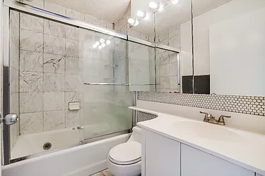 Rented by Level Group