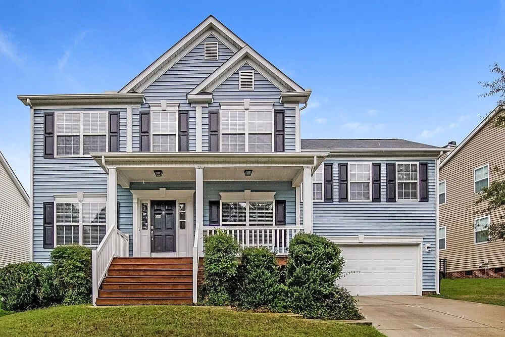 4 bed, 2.5 bath, 2613 sqft, $2,575 — Photo 1