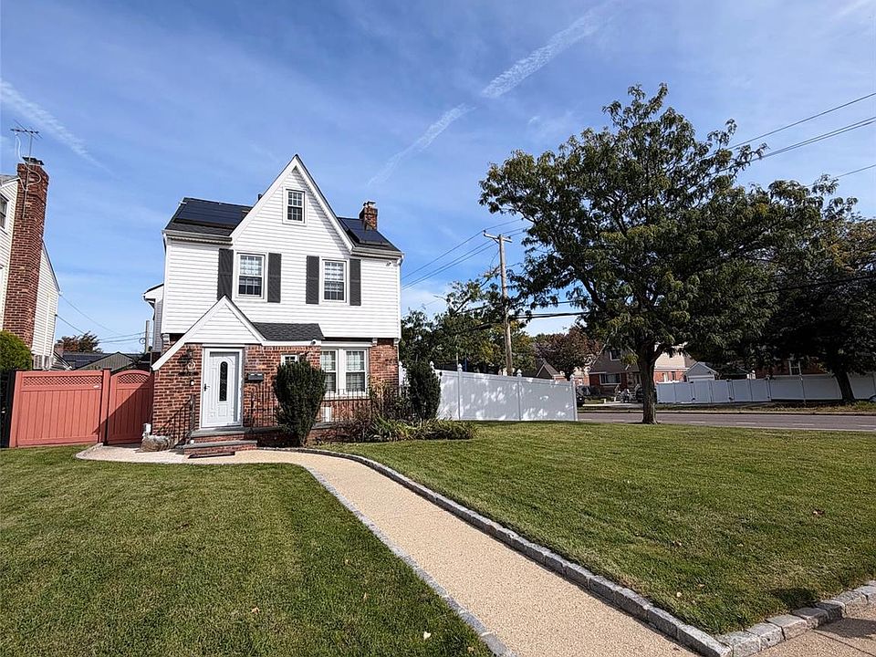 1st image of 16945 23rd Avenue