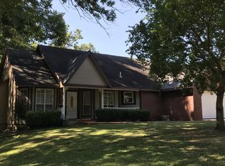 516 SE 17th St, Pryor, OK 74361