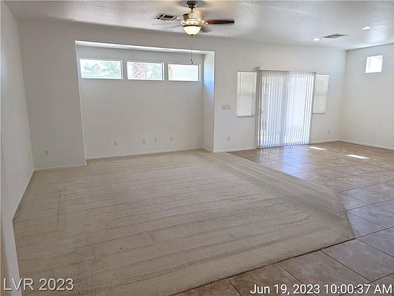 4th image of 128 Crystal Sunset Ct