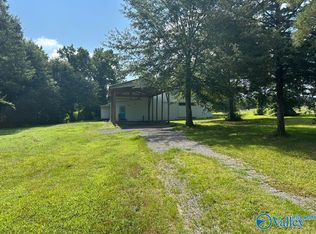 3568 Hopewell Rd, Arab, AL 35016