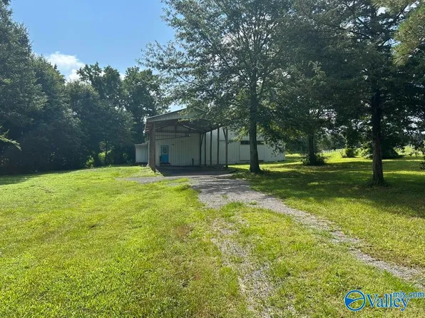 3568 Hopewell Rd, Arab, AL 35016