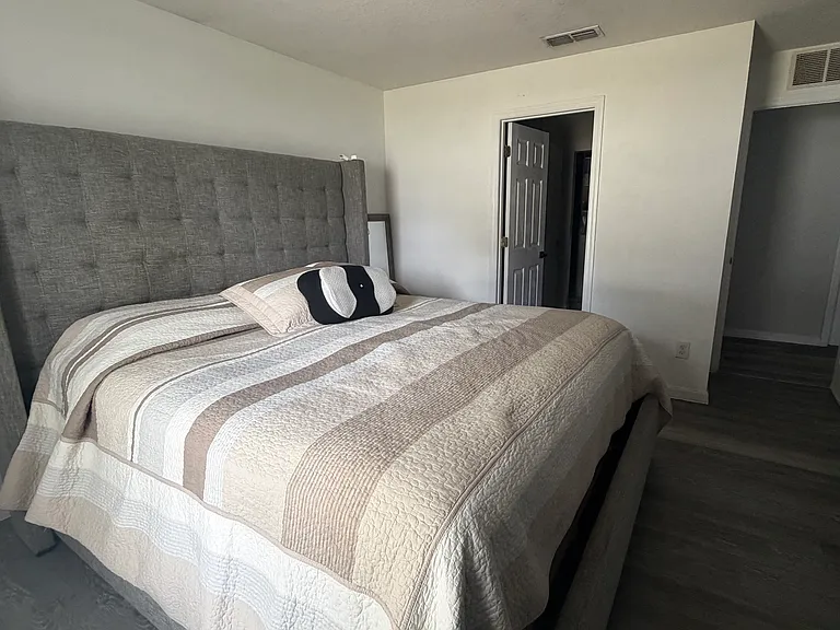 542 Savannah Preserve Loop — Photo 9