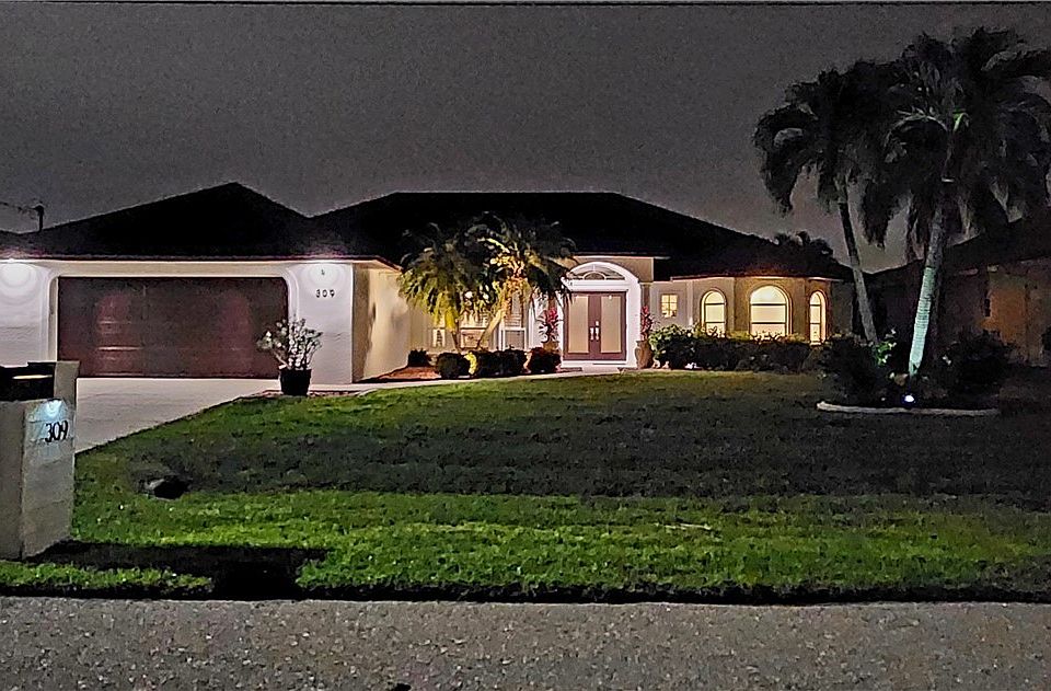 1st image of 309 SE 28th Ter