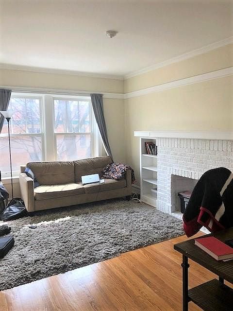 1st image of 1402 W Carmen Ave #2