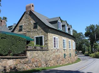 95 Westentry Rd, Staten Island, NY 10304