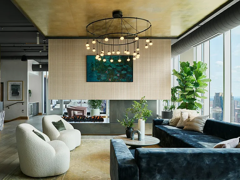 Sky Lounge