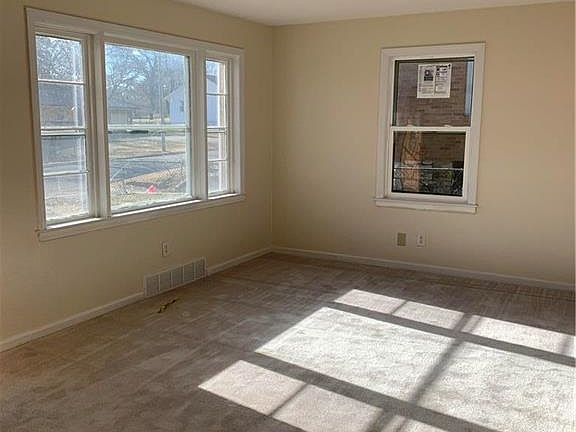 3rd image of 3518 Georgia Ave