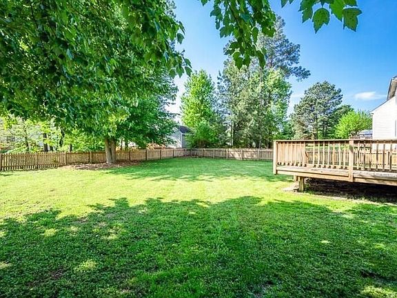 5th image of 1701 Naselle Ln