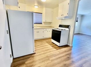 19148 Riverside Dr, Sonoma, CA 95476