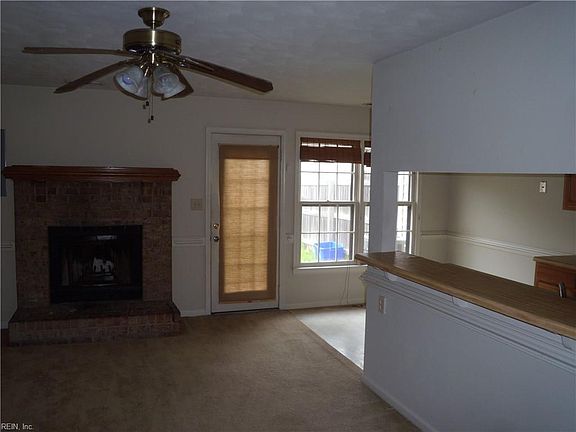 3rd image of 4822 Bayshire Ct