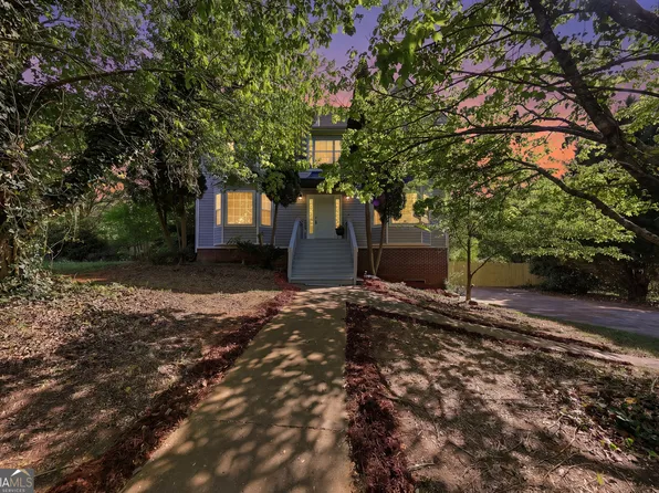 19 Kacey Ct, Powder Springs, GA 30127