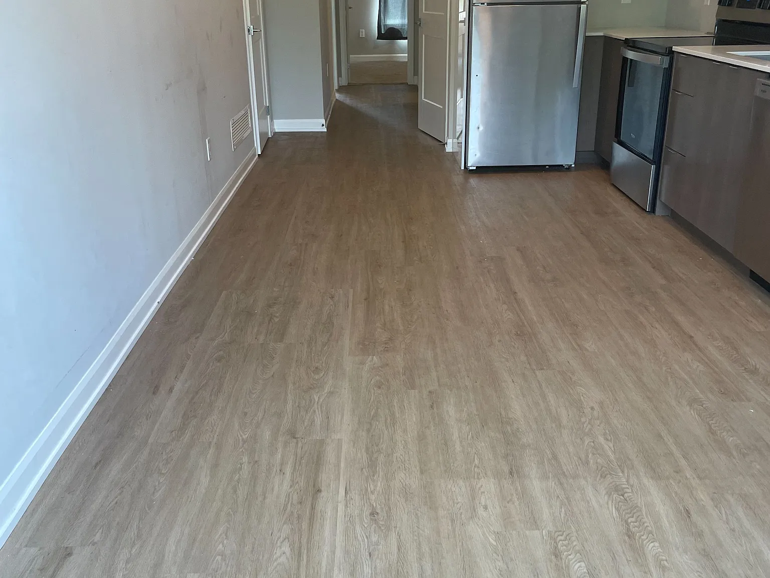 2 bed, $2,350 — Photo 4