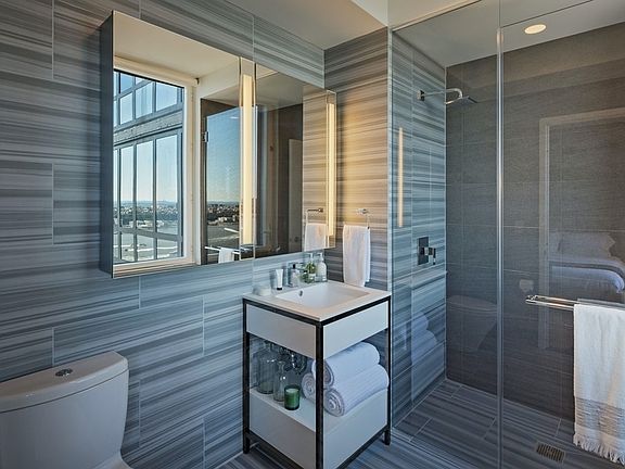 5th image of 605 W 42nd St APT 37A