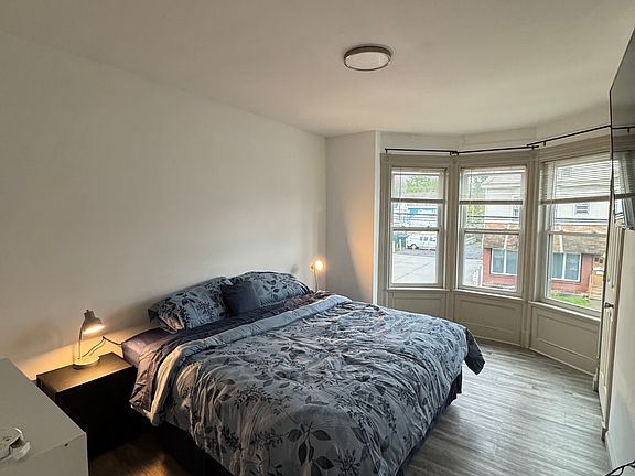 4th image of 1719 Broadway #7