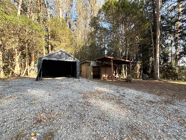 221 Gillette Rd — Photo 38