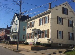 21 Bagley St, Central Falls, RI 02863