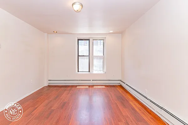 Rented by MySpaceNYC | media 3