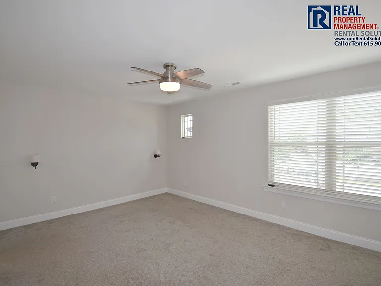 555 Gresham Ln #E4 — Photo 14