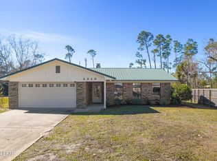 2310 Bell Cir, Lynn Haven, FL 32444