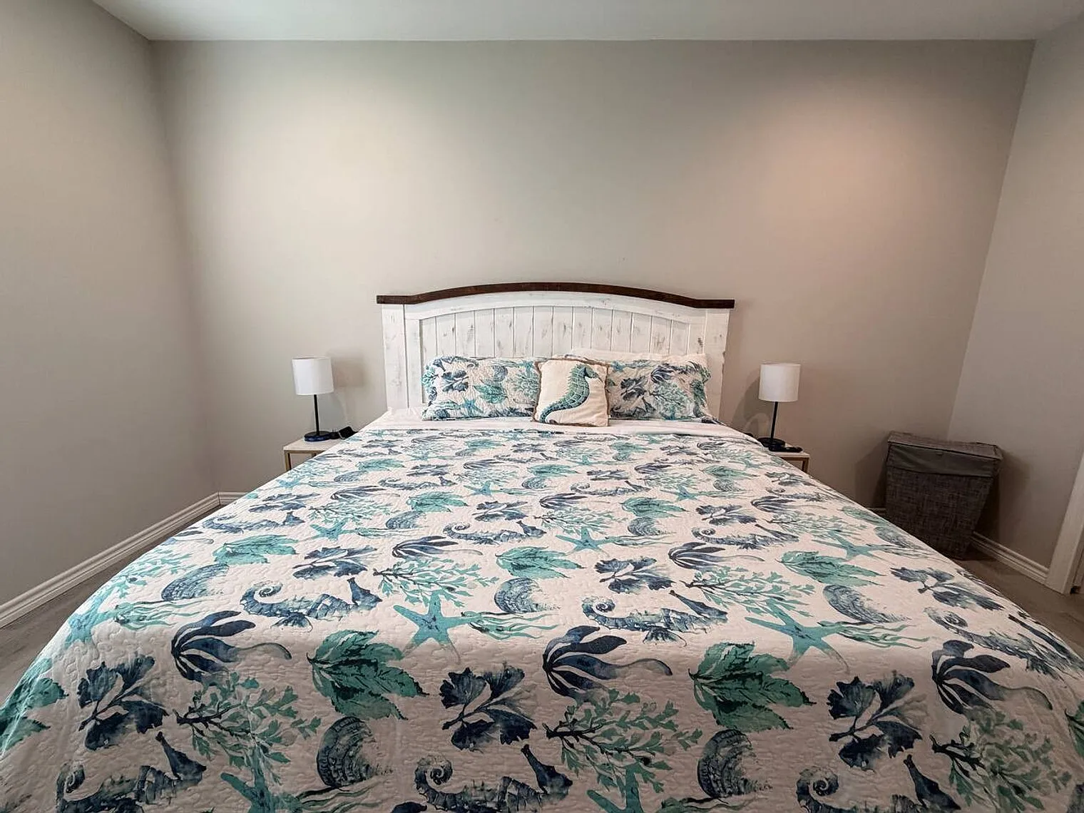 3 bed, 2.0 bath, $5,388 — Photo 3